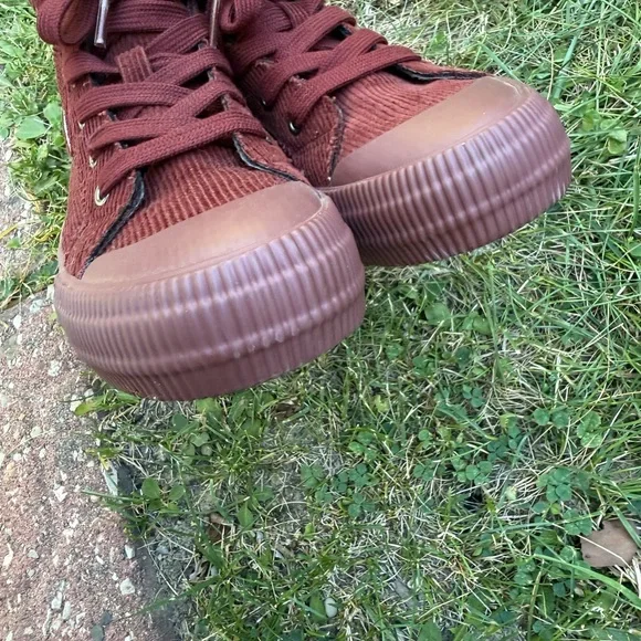 Rocket Dog Burgundy Ankle Boots -Like new! - Picture 3 of 13
